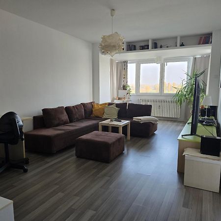 Riverview Apartment Ösek Dış mekan fotoğraf